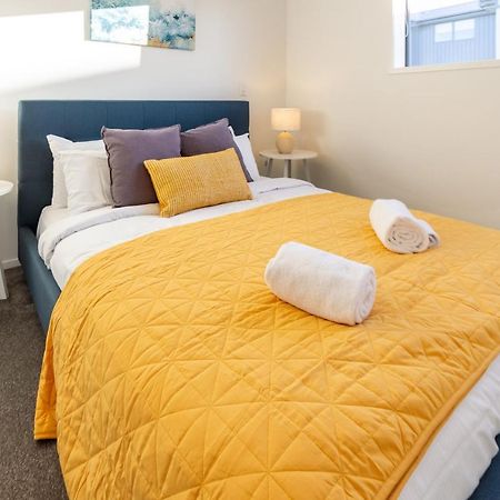 شقة Urban Park Escape 2 Bed 2 Bath W/Carpark كريستتشيرش المظهر الخارجي الصورة
